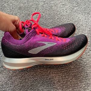 Brooks Levitate 2 sneakers